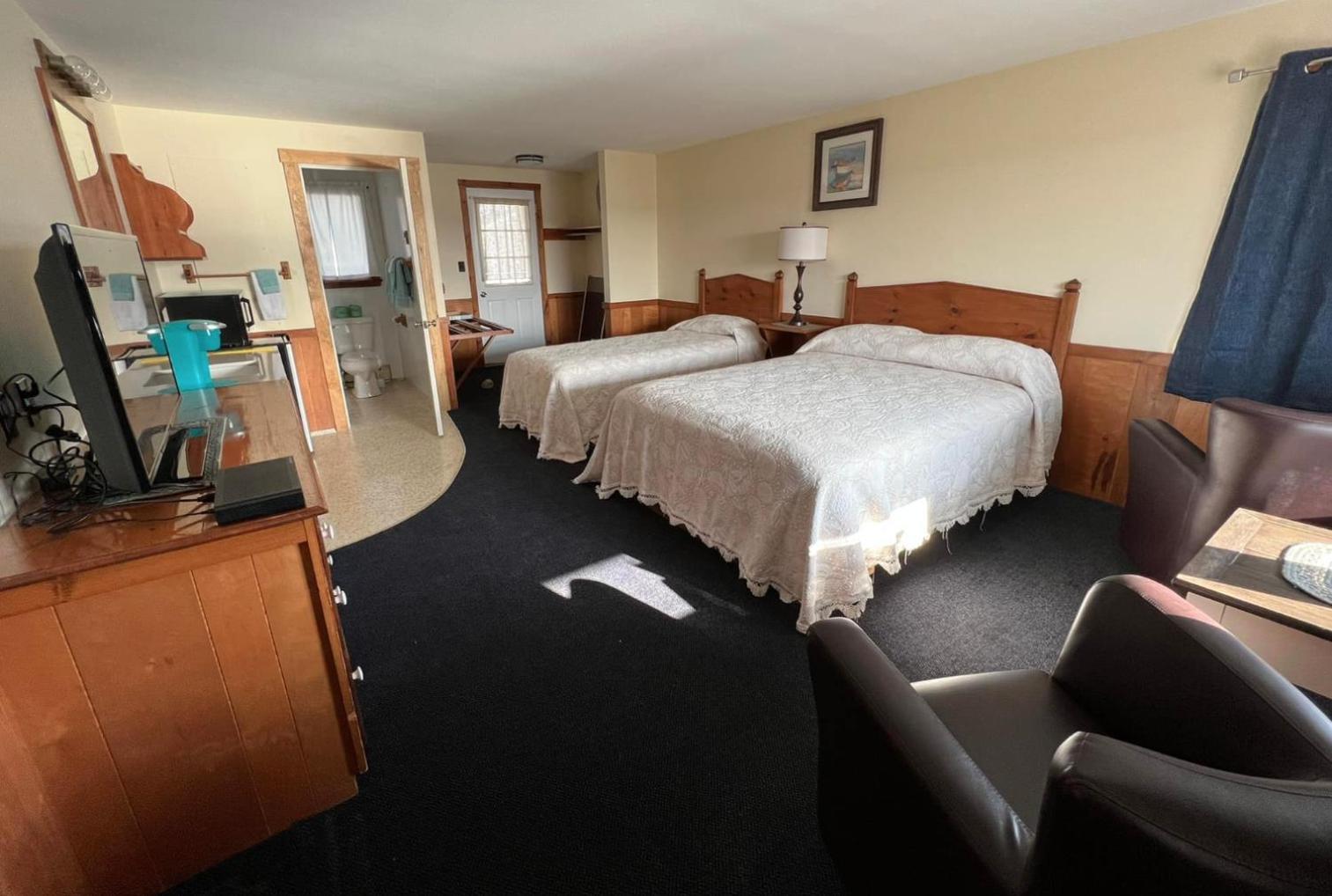 Moody'S Motel And Cottages Wells Room photo