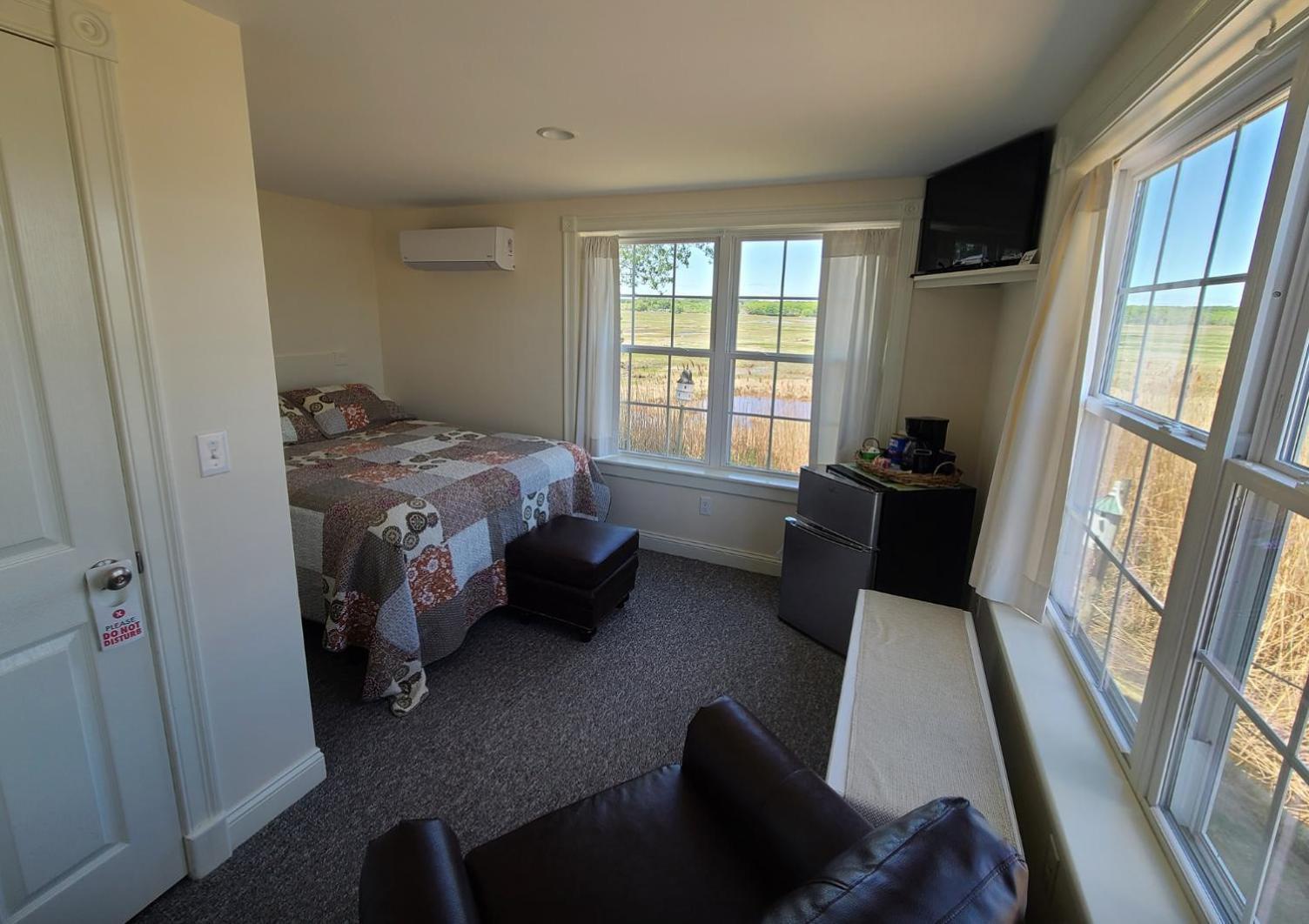 Moody'S Motel And Cottages Wells Room photo